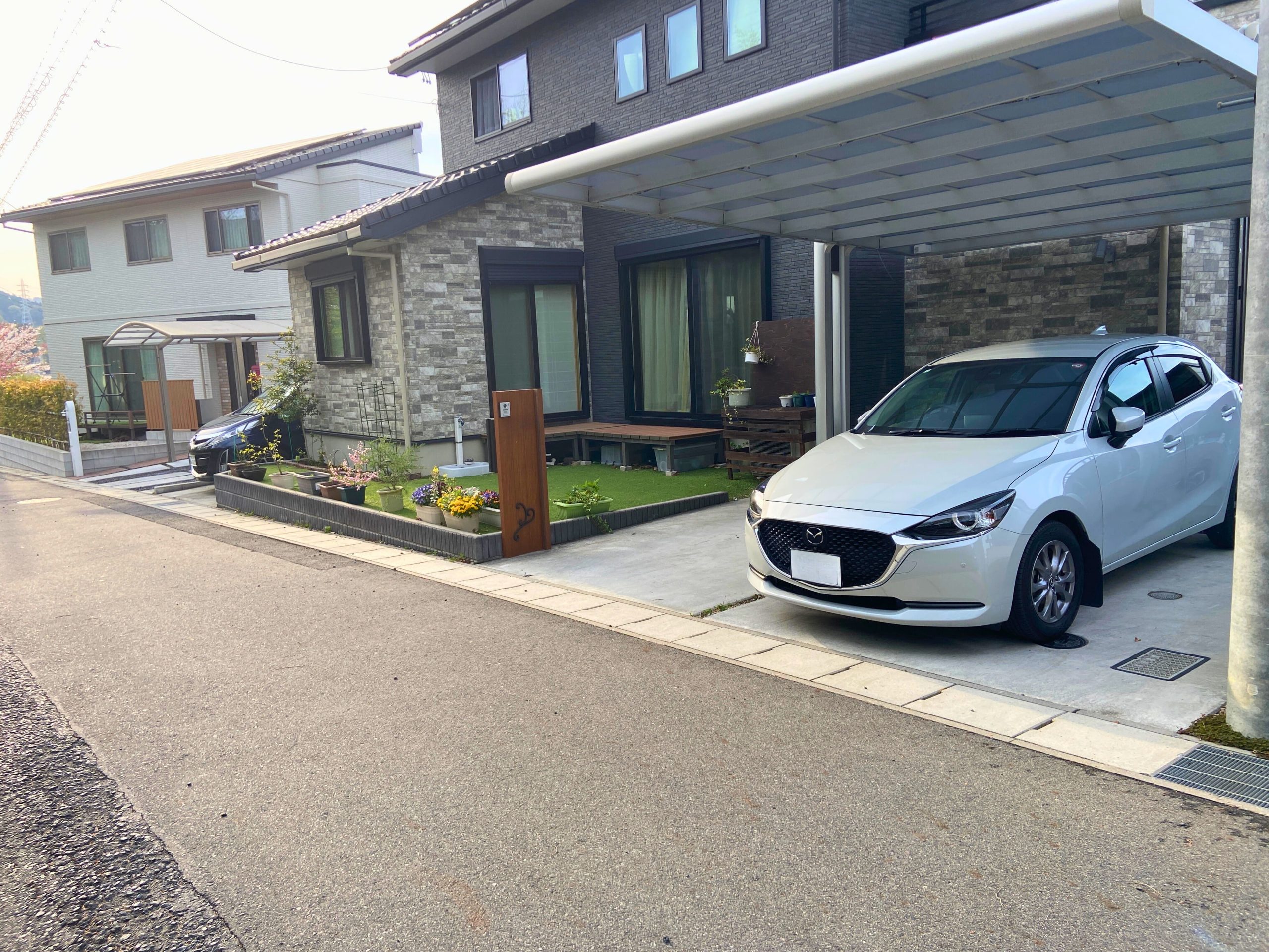 外構工事の施工事例 - ZAhome株式会社